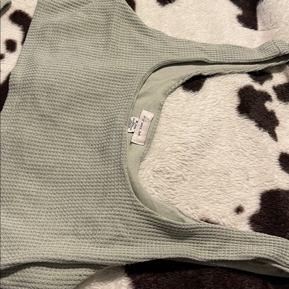 Green Ribbed Tank and Shorts Set - Picture 2 of 5